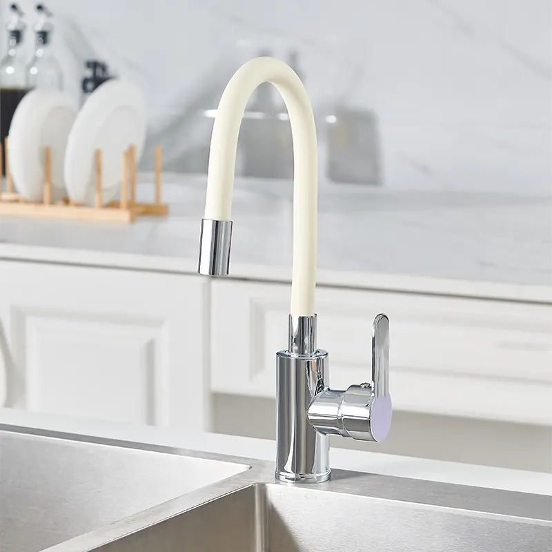 Robinet de cuisine multi-directionnel